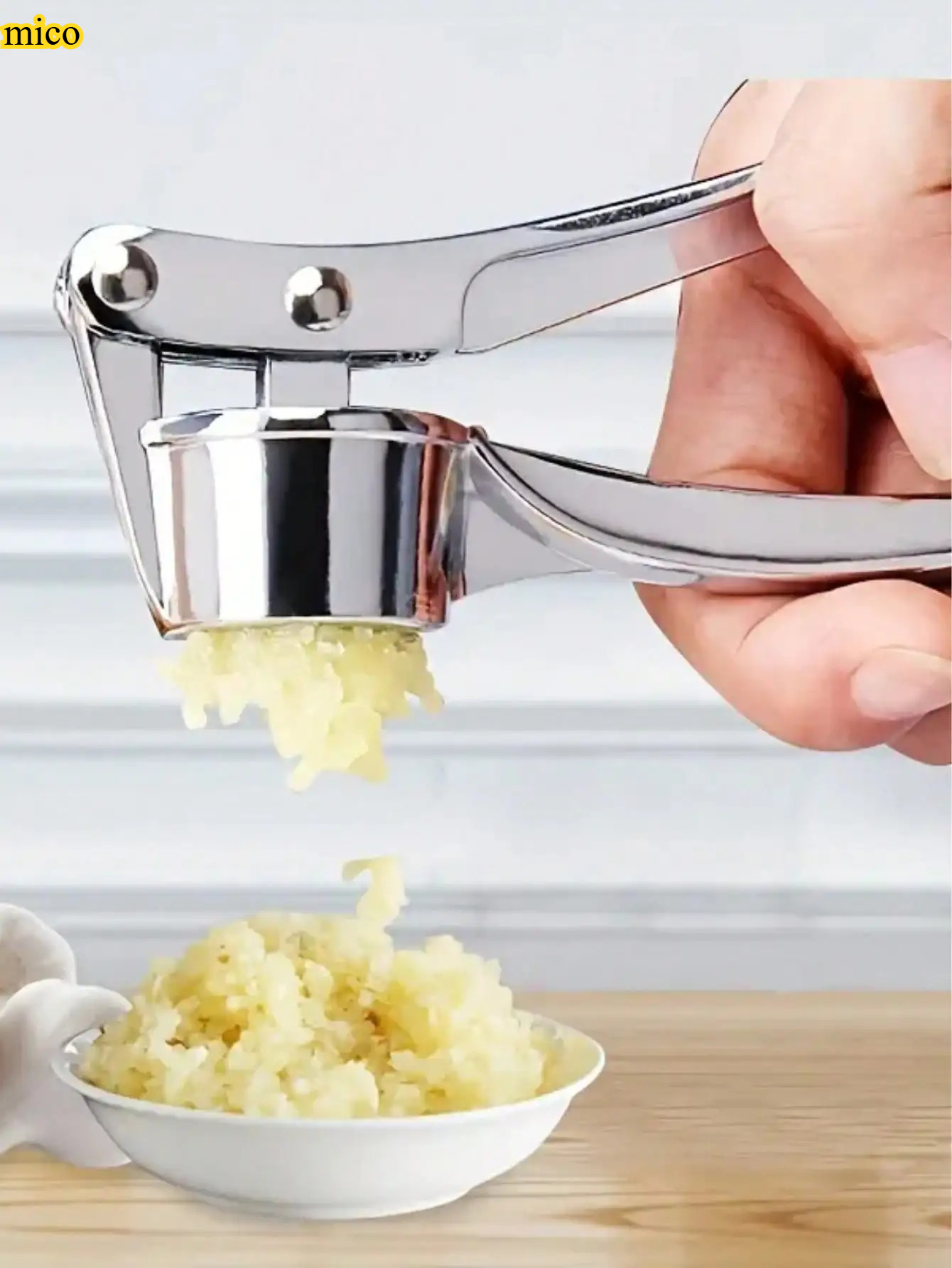 Kitchen Gadgets Juicer - Washable Garlic Press, Ginger Juicer, Garlic
